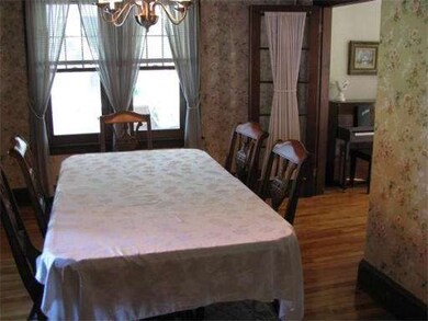 142 Salisbury St, Holden, MA 01520 - photo 4