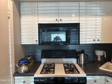 31 Gardenia Ln unit 25, Staten Island, NY 10314 - photo 7