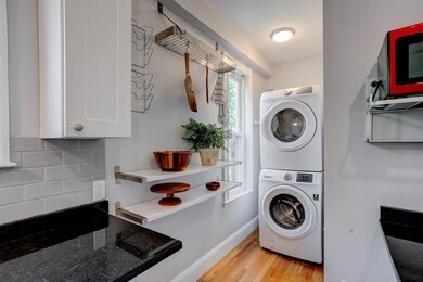 27 Holworthy St unit 1, Cambridge, MA 02138 - photo 7