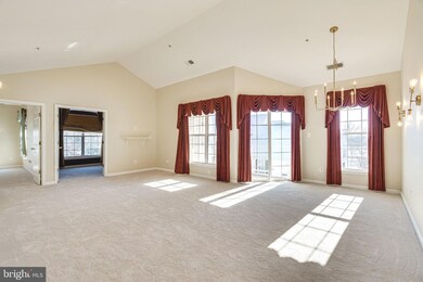 25340 Lake Mist Square unit 304, Chantilly, VA 20152 - photo 4