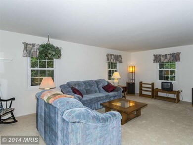 1716 Truro Rd, Crofton, MD 21114 - photo 3