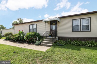 577 Raccoon Ln, Mount Laurel, NJ 08054 - photo 3