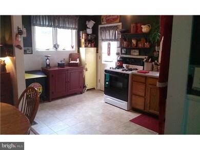 232 Beechwood Rd, Brookhaven, PA 19015 - photo 4