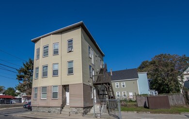 149 Myrtle St, Lawrence, MA 01841 - photo 3