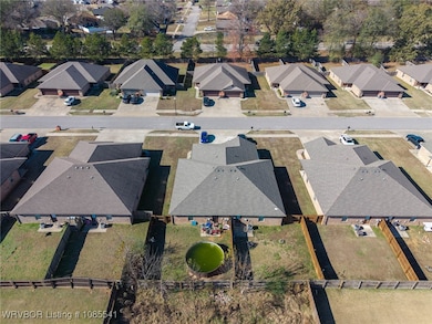 1102 Springhill Rd, Barling, AR 72923 - photo 7