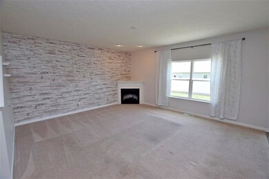 1561 Maplewood Ln, Pendleton, IN 46064 - photo 5