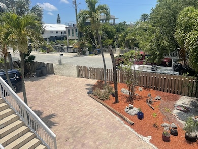 Front Drive Way