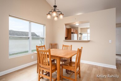 2502 Lawncrest Dr NE, Grand Rapids, MI 49505 - photo 7