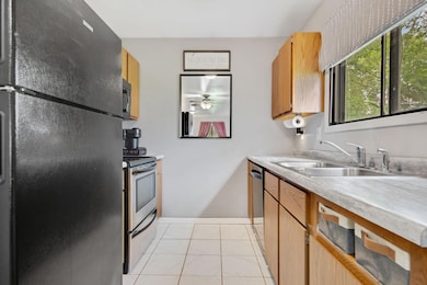 6614 84th Ct N, Brooklyn Park, MN 55445 - photo 3