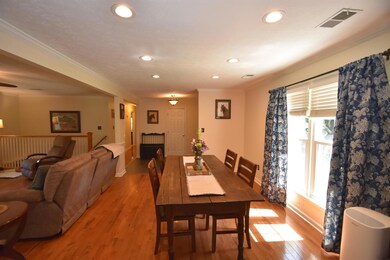 240 Farmbrook Cir, Frankfort, KY 40601 - photo 4