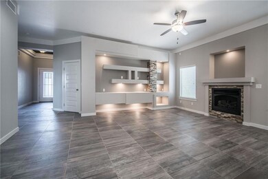 904 Muffleson St, El Paso, TX 79928 - photo 4