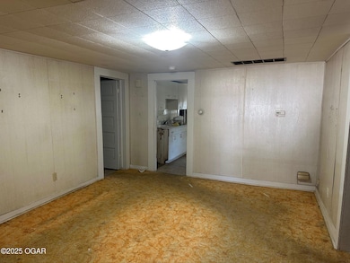 1014 E Furnace St, Joplin, MO 64801 - photo 5