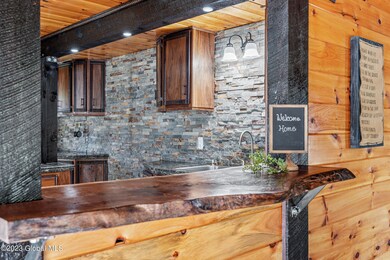 25 Old State Route 142, Troy, NY 12180 - photo 6