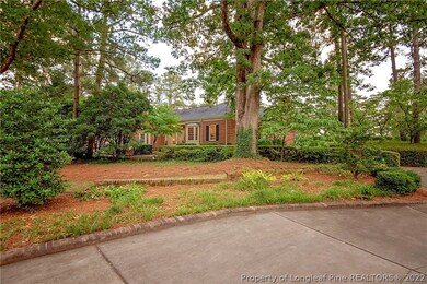 305 White Oak Ct, Fayetteville, NC 28303 - photo 2