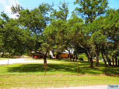 13679 Moffat Rd, Temple, TX 76502 - photo 2