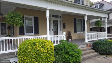 34 W Main St, Leola, PA 17540 - photo 2