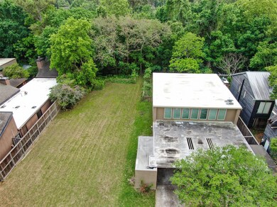 12 Pine Creek Ln Ln, Houston, TX 77055 - photo 3