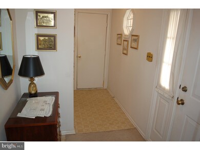 108 Lakebridge Dr, Woodbury, NJ 08096 - photo 3