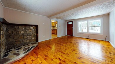 5-web-or-mls-22-Langdon-Road-Unfurnished