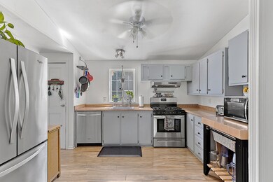 16715 Ford Rd, Rogue River, OR 97537 - photo 6