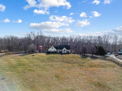 1627 Country Rd, Lynchburg, VA 24504 - photo 2