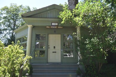 106 8th St, Milford, PA 18337 - photo 4