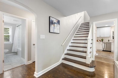 BEAUTIFUL STAIR CASE