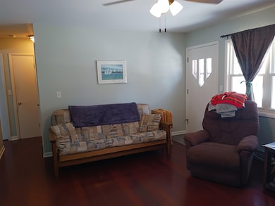 112 N 3rd St, Evansville, WI 53536 - photo 4