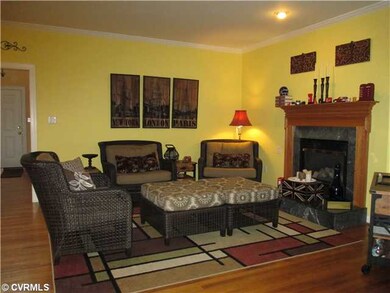 Den/Family/Great Room - Cozy Family Room with gas 