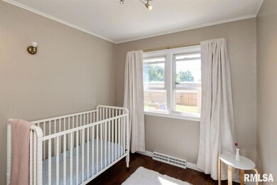 1511 W 37th St, Davenport, IA 52806 - photo 7