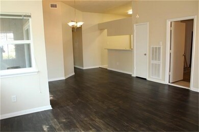 16119 Springbank Dr, Houston, TX 77095 - photo 6