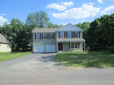 1120 E 8th St, Berwick, PA 18603 - photo 3