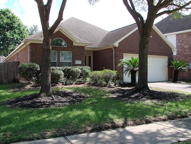 16526 Oat Mill Dr, Houston, TX 77095 - photo 2