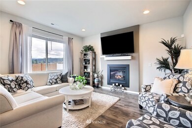 906 Maple Ln SW, Orting, WA 98360 - photo 4