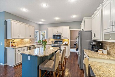 6215 Addington Ct, Eden Prairie, MN 55346 - photo 6