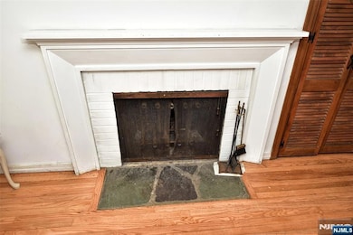 31 Campbell St, Waldwick, NJ 07463 - photo 4