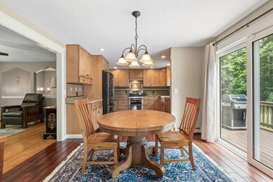 84 Locust St, Douglas, MA 01516 - photo 7