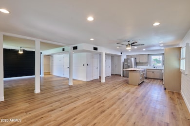 Verda Vista unit 207, Phoenix, AZ 85018 - photo 2