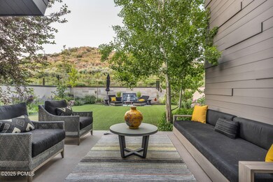 4693 Pinnacle Sky Loop, Park City, UT 84098 - photo 6