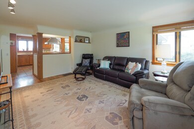 15555 Portage Rd-106