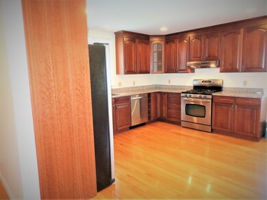 17 Pleasant St unit 17B, Newton Center, MA 02459 - photo 3