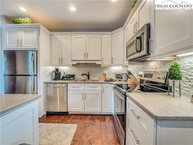 62 Eagle Cottage Ln unit 5, Banner Elk, NC 28604 - photo 7