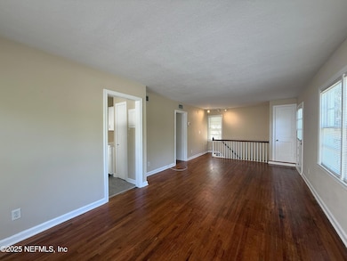2925 Oak St, Jacksonville, FL 32205 - photo 5