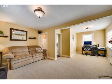 Living Room/Dining Room