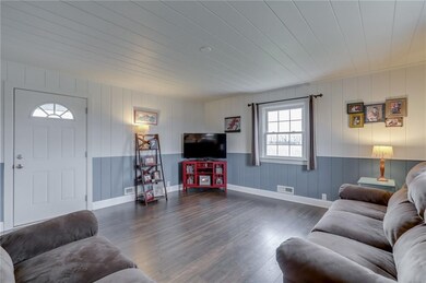 1104 S 550 E, Franklin, IN 46131 - photo 6