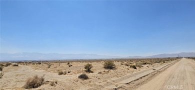 800 Granite Rd, Lucerne Valley, CA 92356 - photo 2