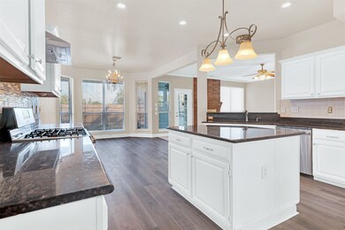 2306 Dana Dr, Rowlett, TX 75088 - photo 4