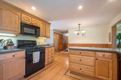 12979 Pardee Rd, Sawyer, MI 49125 - photo 6