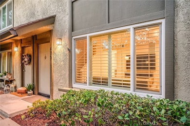 479 Serento Cir, Thousand Oaks, CA 91360 - photo 2