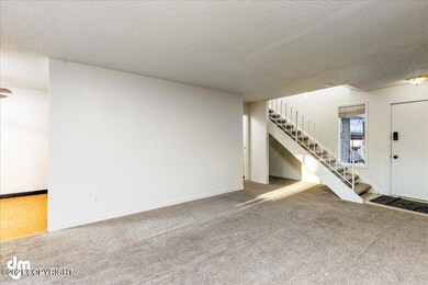 04-Living Room 20211116-DW-1533